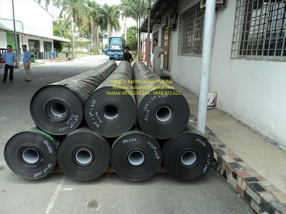 Chuyên cung cấp thi công màng bạt nhựa HDPE lót, trải ao hồ nuôi tôm cá, thủy hải sản giá rẻ tại Vĩnh Yên Vĩnh Phúc